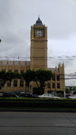 Mk London Street
